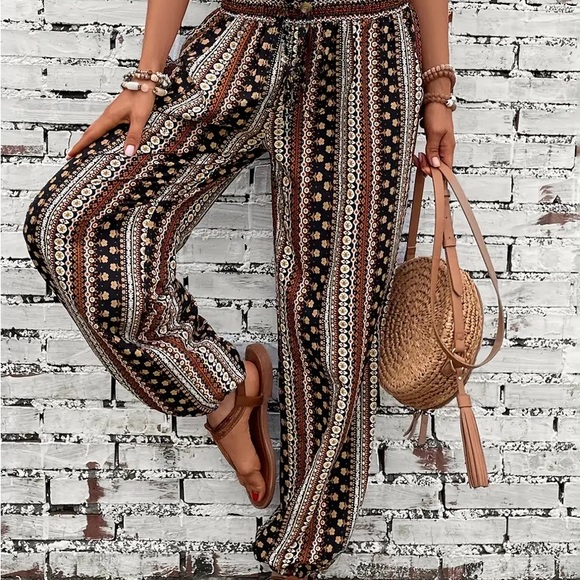 Boho baggy, cute pants size large - Picture 5 of 6